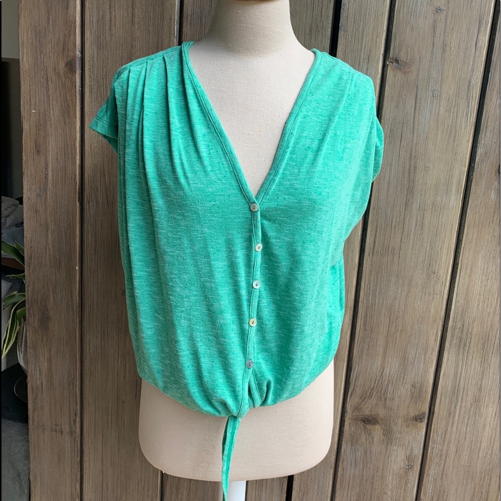 Max Studio • tie top